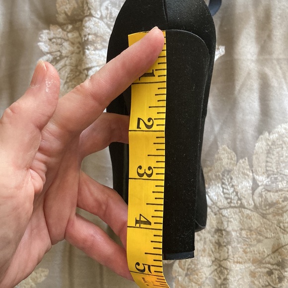 Donna Karan Collection Ballet Slipper-Inspired Black Satin Laceup Heels Shoes 8 - Picture 11 of 11